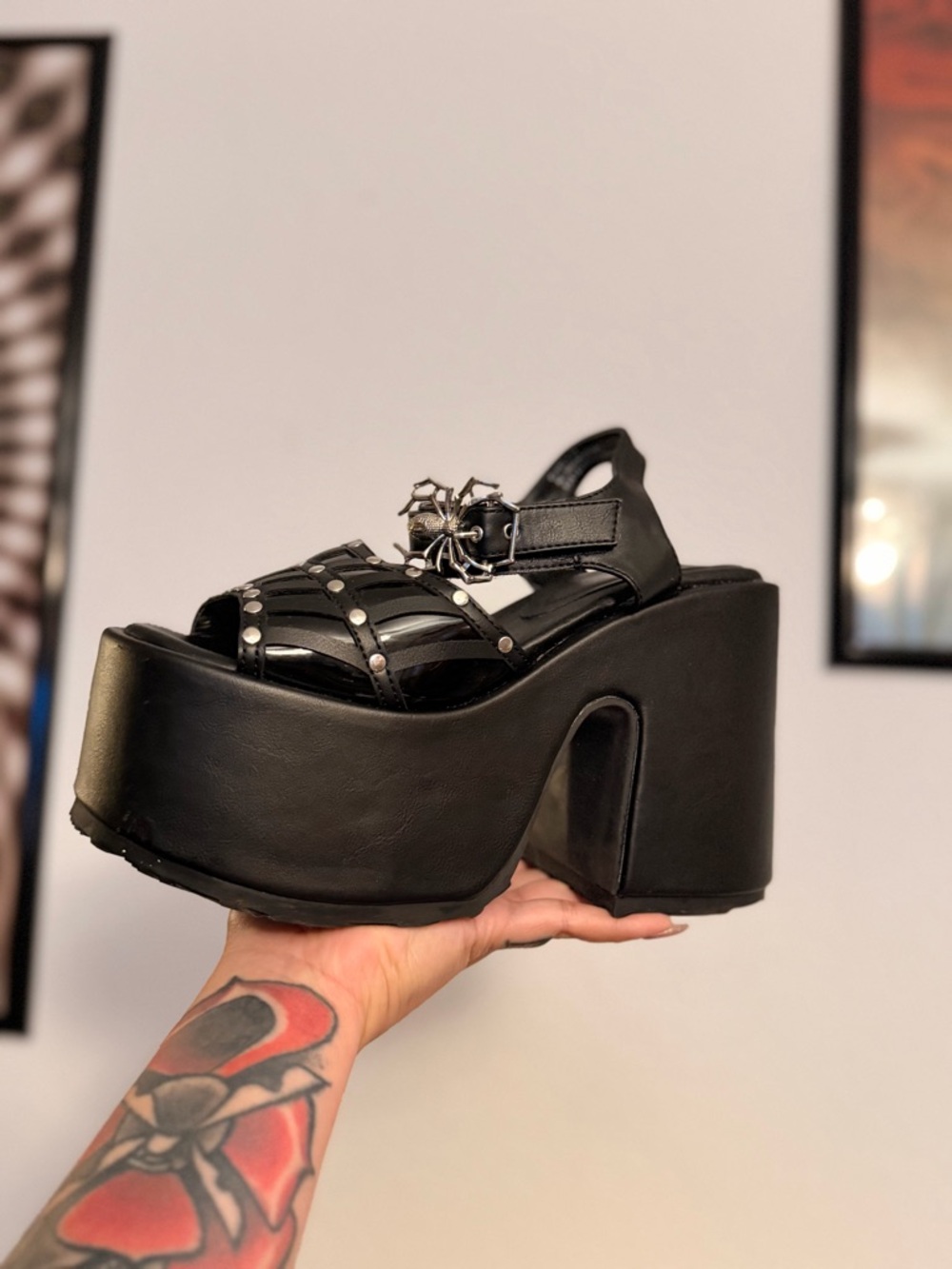 Demonia Black Platform Spider Camel-17